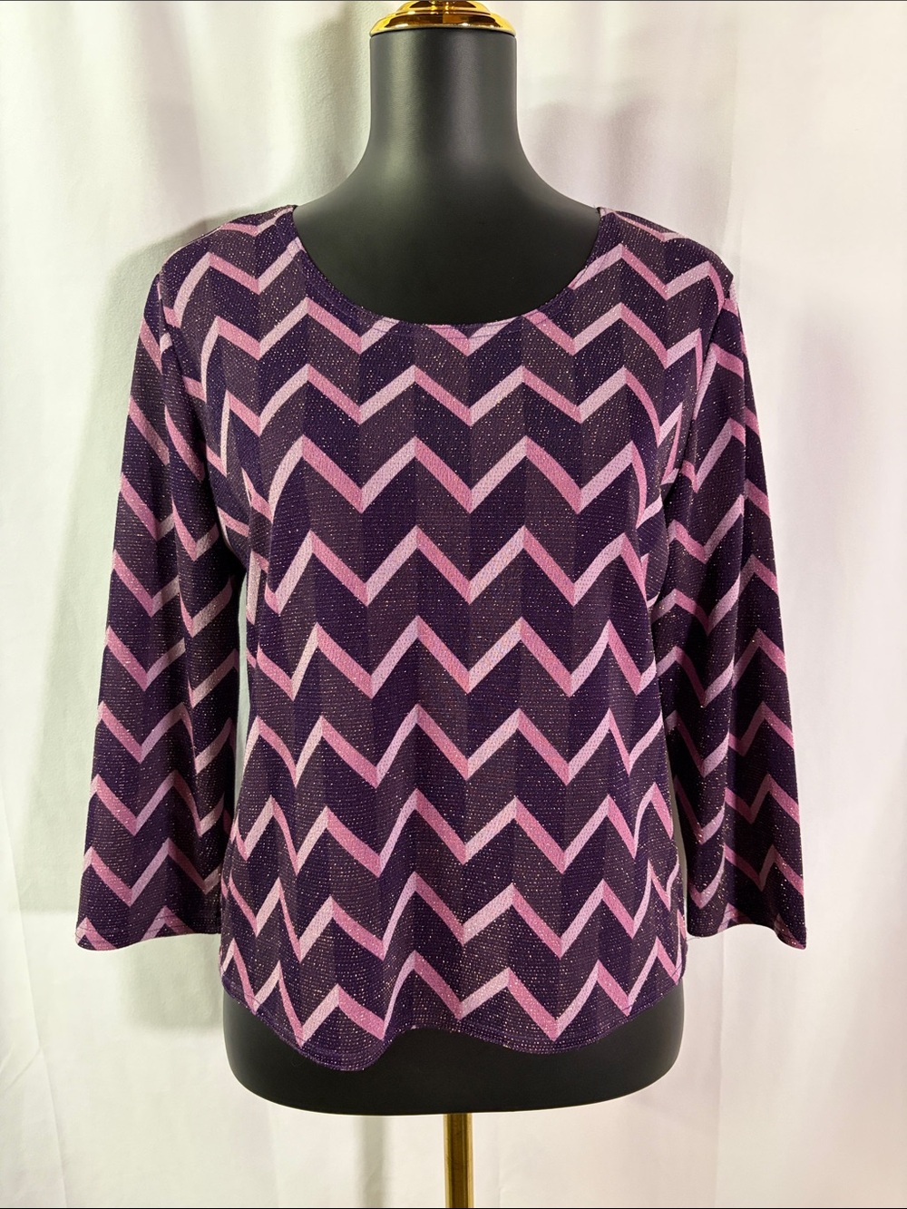 Vintage Y2K Fashion Bug Purple Metallic Chevron Print 3/4 Sleeve Top